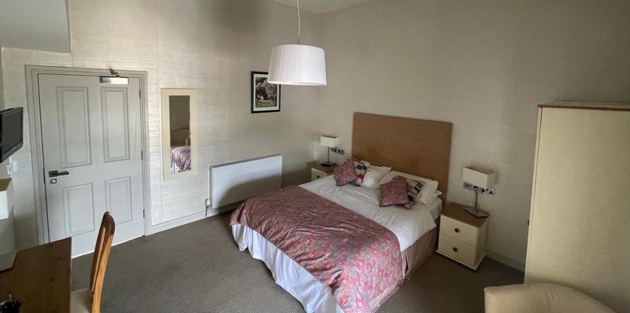 Garddfon Inn Y Felinheli Экстерьер фото