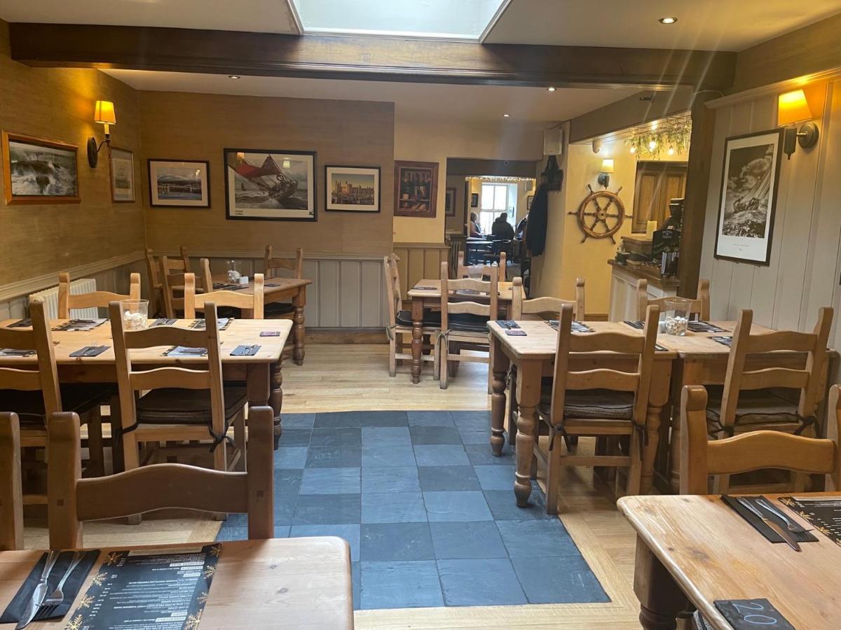 Garddfon Inn Y Felinheli Экстерьер фото